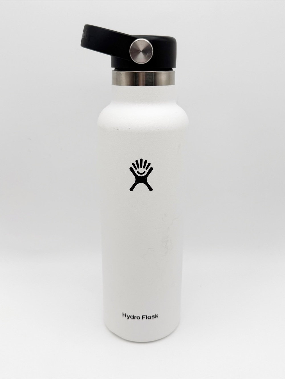 21oz Standard Mouth Hydro Flask White with flex cap